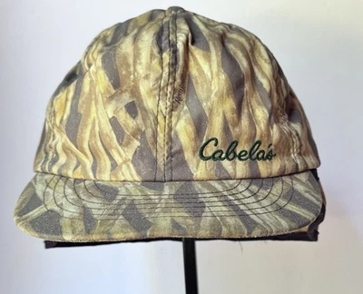 CABELAS Remington Hat Adults XL Camo Trapper Ear Flap Insulated Cap VTG/RETRO - Image 1 of 4