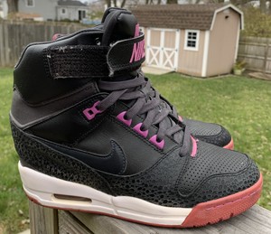 nike air revolution sky hi black purple