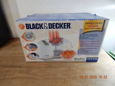 NIB Black & Decker White Mini Food Processor MFP100 - Image 1 of 4