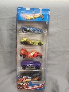 Hot Wheels Dragon Destroyer 5 Pack X9846 NEW 2012 Sealed in Box! - Picture 1 of 5