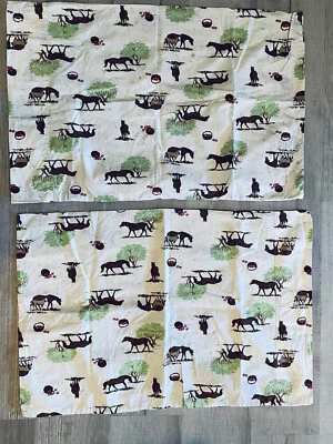 Juego de 2 fundas de almohada estándar Lands’ End con estampado de huerto de caballos 100 % algodón Foto 1 de 4