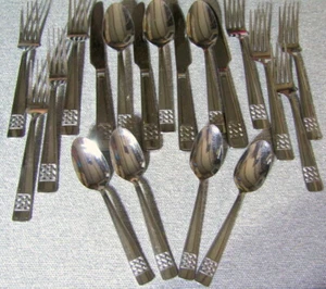 19 pcs Pfaltzgraff CARLISLE Stainless Steel Flatware China - Picture 1 of 5