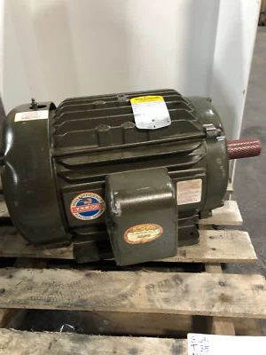 Baldor M1725T Industrial Motor 7-1/2-3.8 HP 1760/1160 RPM 60 Hz 3 PH 254T Frame - Image 1 of 4