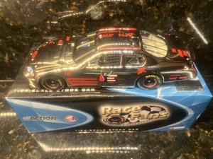Dale Earnhardt Hall of Fame 2006 Monte Carlo SS Chrome Action 1 Of 3333 1:24 - Picture 1 of 11
