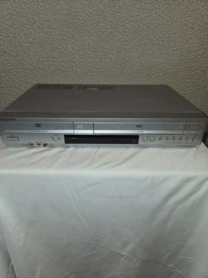 Reproductor combinado de DVD/VHS VCR Sony SLV-D370P funciona en excelente estado sin control remoto Foto 1 de 4