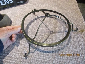 Ancien Accessoire en fer Lustre à Abat Jour Penderie Saucisson Outil Déco Nöel - Picture 1 of 3