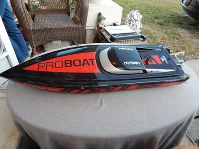 Horizon Hobby Pro Boat Impulse Electric RC Boat Parts Estate Find - Image 1 of 4