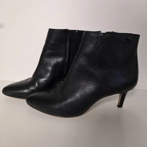 Antonio Melani Size 7.5 Black leather Heeled Ankle Side Zip Bootie 2.5 in Heel - Picture 1 of 8