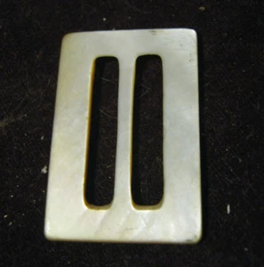 Vintage 1930s 1 1/2" x 1" Hand Carved White MOP Mother of Pearl Sash Buckle - Picture 1 of 5