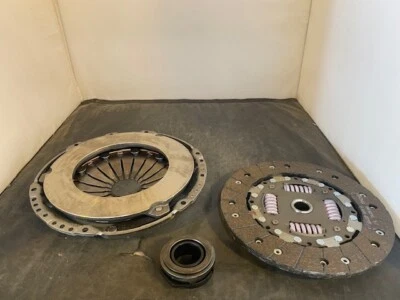 Sachs Clutch Kit - K70038-02 - For Volkswagen Corrado, Golf, Jetta & Passat - Image 1 of 4