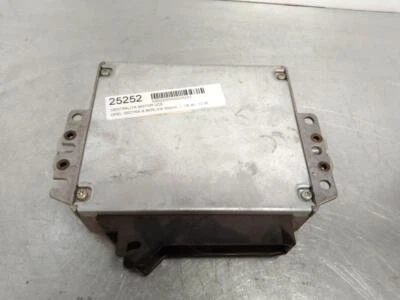 90464731 Centralita Motor Uce para OPEL VECTRA B BERLINA Básico 1995 25252 - Imagen 1 de 3