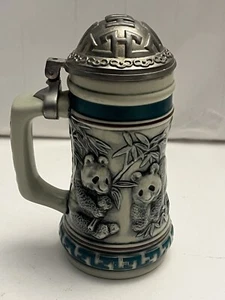 AVON Endangered Species Mini Stein Collection The Giant Panda 1991 Brazil - Picture 1 of 9