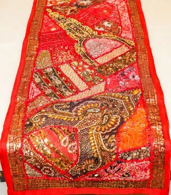 Camino de pared / mesa exótico con cuentas indias hecho a mano.  14x72, 20x60  Foto 1 de 2