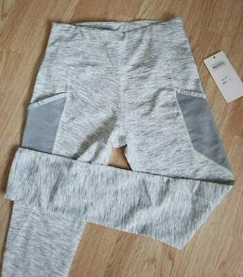Women size Small gray mesh side pocket high waist buttery training yoga legging - Image 1 of 4