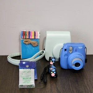 FUJIFILM INSTAX MINI 9 Instant Camera Cobalt Blue + Carrying Case Expired Film - Picture 1 of 21
