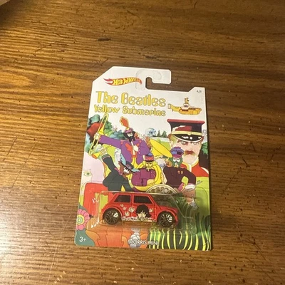 Hot Wheels The Beatles Yellow Submarine Morris Mini 2015 - 4/6 Foto 1 de 4
