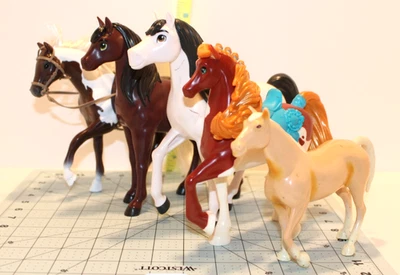 Imperial Palomino, 2 Mattel Dream Sprit, Lori de Battat, Wendy's Stable Horses Foto 1 de 4