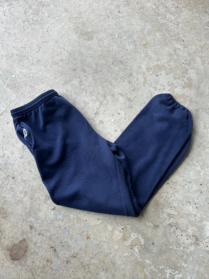 Pantalones deportivos Russell vintage años 90 grandes azul marino en blanco hechos en EE. UU. Foto 1 de 4