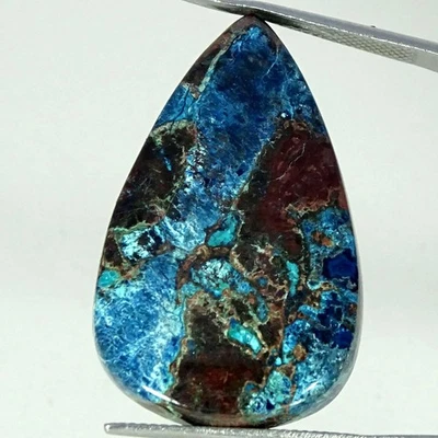 47,00 cts. Piedra preciosa 100 % natural azurita shattuckita pera cabujón 21X35X6 mm Foto 1 de 4