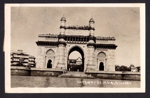 INDIA - 1950 PORTA DELL'INDIA, CARTOLINA FOTOGRAFICA BOMBAY per USA con FRANCOBOLLI - Foto 1 di 5