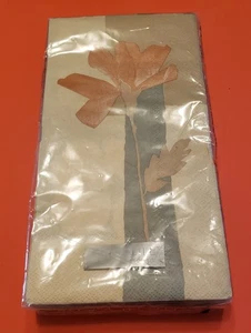 CROSCILL Home Flower Paper Napkins 16 Count Buffet/Guest Towels Aberdeen Sage - Picture 1 of 2