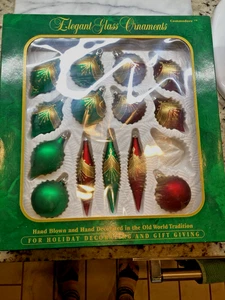 Vintage Commodore elegante mundgeblasene mundverzierte Glas Ornamente Set (14) - Bild 1 von 9