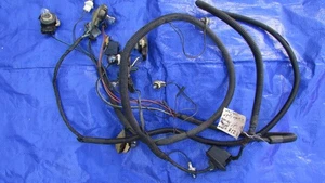 Arnés de luz trasera Camaro 1989 con escotilla eléctrica desplegable tercera luz de freno alerón - Imagen 1 de 7