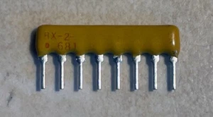 Bourns 4608X-102-681 2% Resistor Network - Lot of 2 - NOS - Picture 1 of 1