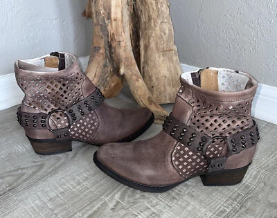 Very Volatile Size 9 Boots Ankle Booties Studded  Harness Heel Zipper - Image 1 of 4