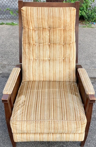 vintage mid century recliner arm chair wood cane excellent condition mcm armchai Cover