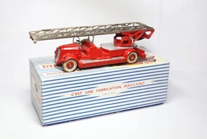 French Dinky 32D Auto-Echelle De Pompiers In Original Box - Good Vintage Rare - Picture 1 of 10