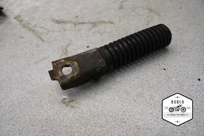 1978 Honda CB750F Super Sport REAR PASSENGER FOOT REST PEG STEP J11-0711.MY - Imagem 1 de 4