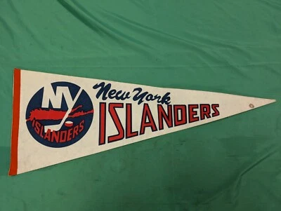 Vintage 1970’s New York Islanders 30" Felt Pennant NHL Hockey - Image 1 of 4