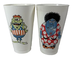 Pair of Vintage Tastee Freez Plastic Monster Cups 70's 5 1/4" Amoco, Hippy - Picture 1 of 7