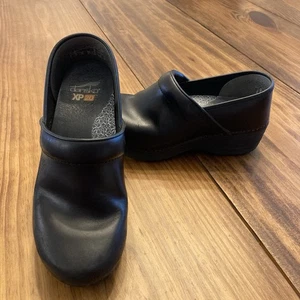 Zuecos profesionales de enfermería de cuero negro Dansko XP 2.0 para mujer EU 36 (US 5.5-6) - Imagen 1 de 10