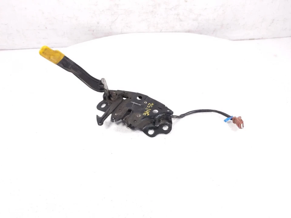 2016-2018 Nissan Altima Sr Hood Latch Lock Unit 65601-9Hs0a - Image 1 of 4