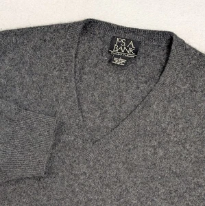 Jos A Bank Traveler's Collection Men's Charcoal 100 Cashmere LS V-Neck Sweater L - Picture 1 of 8