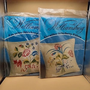Crewel Embroidery Linen Pillow Kits 2 Paragon Williamsburg Sealed 14*14 Sq NOS - Picture 1 of 9