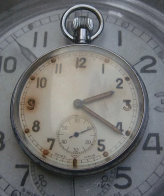 WW2 GSTP military issue British Army pocket watch in EWO Q12796 c1940 keeps time - Image 1 of 4