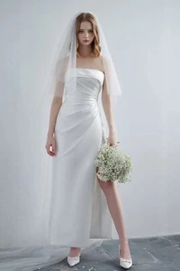 Clean Schlichtes Satin Brautkleid Hochzeitskleid Rockschlitz Weiß Standesamt - Bild 1 von 7