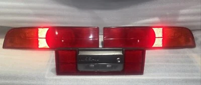 Conjunto de luz trasera derecha izquierda centro 1987-1989 Nissan 300 ZX Fairlady completo Foto 1 de 4