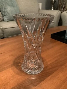 Ceskci Crystal Vase, Diamond Cut, 9”, Excellent Condition - Picture 1 of 11
