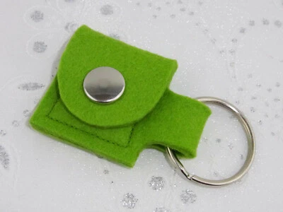 HANDGEFERTIGT Schlüsselanhänger Tasche Druckknopf Filz (Anhänger Geldfach Münzfach) Farbwahl