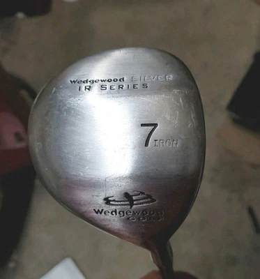 Wedgewood Silver IR Series - 7 Iron Regular Flex - Image 1 of 4
