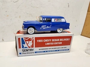 Chevy Liberty Classics Sentry Hardware 1955 sedán banco de entrega escala 1/25 - Imagen 1 de 9