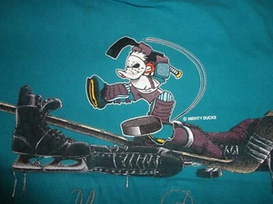 Maglietta vintage anni '90 MIGHTY DUCKS mulini noce moscata NHL gioventù hockey gioventù gioventù S (8) verde acqua rara - Foto 1 di 8