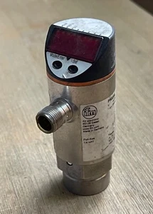 IFM ELECTRONIC PN5204 PRESSURE SENSOR 1/4" NPT 18-36VDC 250mA - Picture 1 of 9