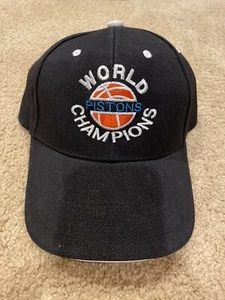 Cappello Detroit Pistons Campioni del Mondo. - Foto 1 di 3
