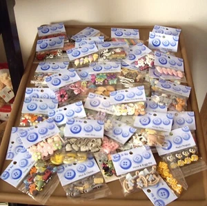 JESSE JAMES DRESS IT UP BUTTONS / EMBELLISHMENTS..YOU CHOOSE FROM DROP DOWN LIST - Picture 1 of 27