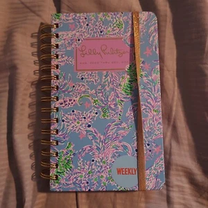 NEW Lilly Pulitzer 2023 Weekly Planner Agenda & Stickers MEDIUM Size The Turtle - Picture 1 of 2